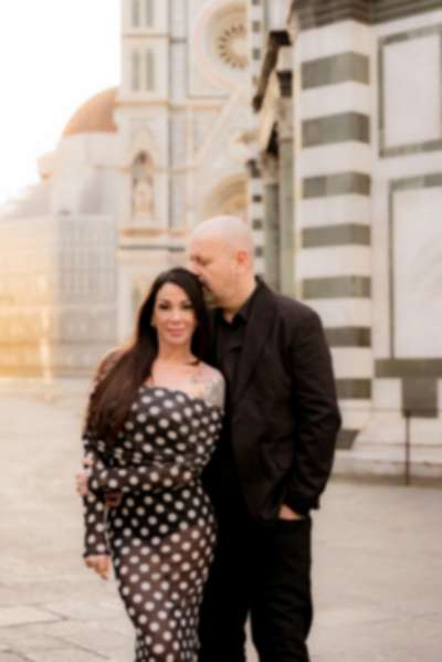Florence Sunrise Couple Photoshoot in Golden Light